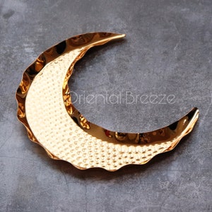 Ramadan Serving Plate, Ramadan Decoration, Gold Crescent Plate, Islamic Decoration, Eid, Hammered Gold Plate, Crescent Tray