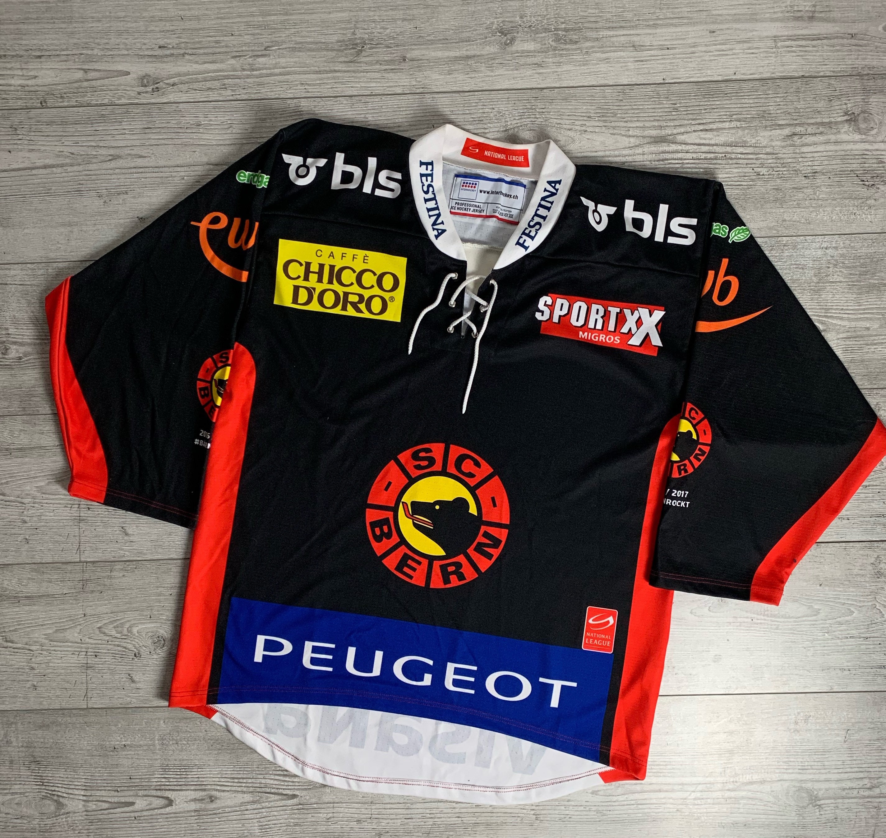 SC BERN Trikot CCM Maillot de Hockey vintage Jersey Shirt