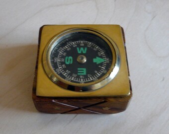 Wooden Compass with Brass Wooden Compass Craftsmanship