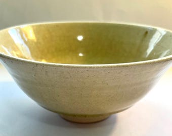 Chawan:  Vintage Kyoto Style – Crackle Glaze, Japanese Tea Bowl, Hira-gata (Summer Style)
