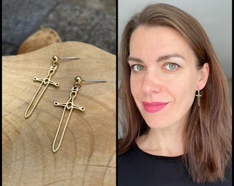 Cross earrings of raw brass, gift for her, eye-catching