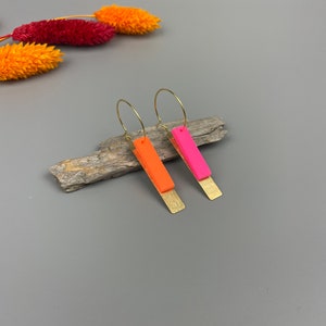 Hoop earrings of neon orange and neon pink polymer clay, birthday gift, gold plated jewelry, geometric earrings