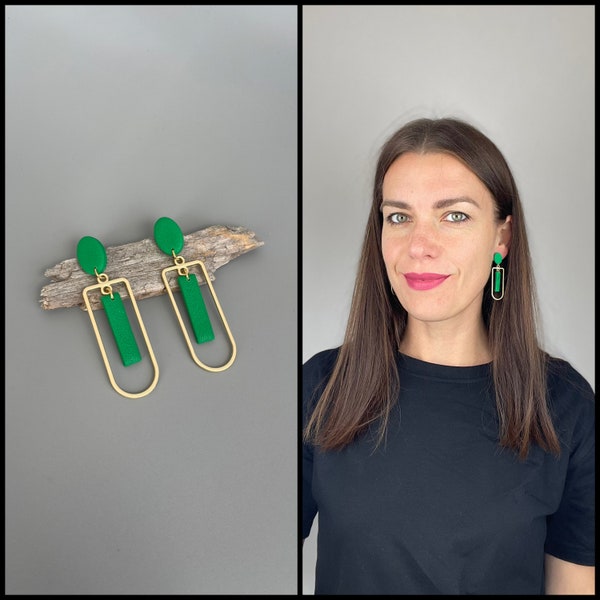 Statement earrings of green polymer clay with alloy matt gold geometric charm, fimo schmuck