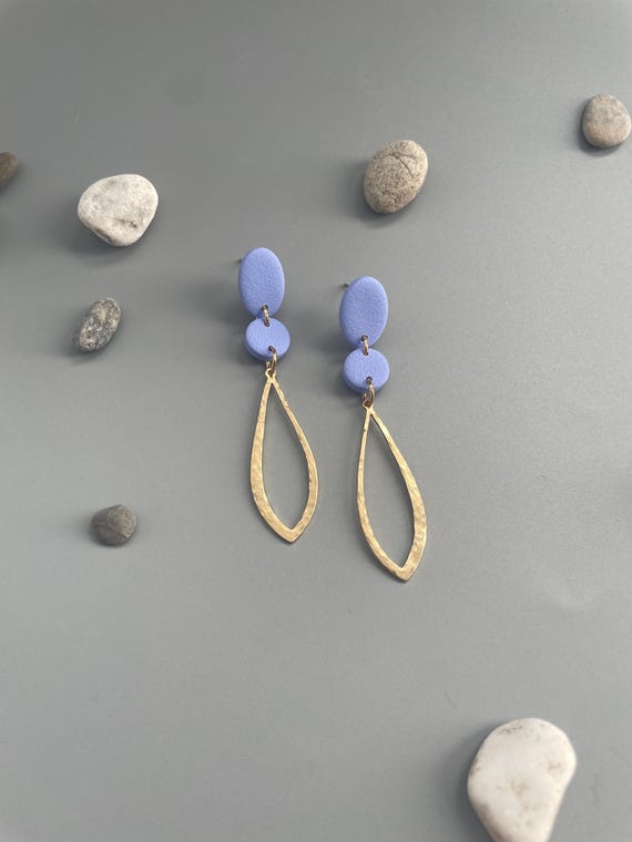Long earrings dangly periwinkle polymer clay raw brass teardrop statement earrings elegant fimo schmuck bright periwinkle blue earrings