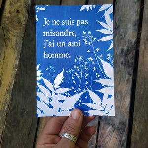 Carte postale je ne suis pas misandre j'ai un ami homme féministe cyanotype reproduction
