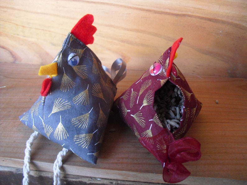 Little berlingot hens with lavender image 9