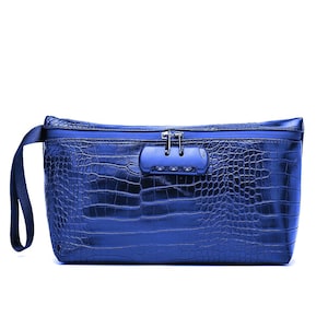 Premium PU Leather Carbon Lining Smell and Water-Proof Bag with Lock - 6x9" Travel Size | Secure Your Belongings with Style