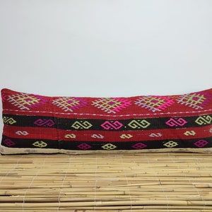 Oreiller Boho coloré, Housse d’oreiller lombaire multicolore 12x36, Lombaire extra longue, Oreiller à franges Boho, Housse d’oreiller lombaire Boho, TN169