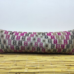 oreiller kilim, housse d’oreiller kilim, oreiller long, oreiller jetable, oreiller lombaire 12x36 », oreiller kilim brodé, oreiller canapé, États-Unis, Royaume-Uni, OD403
