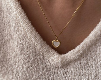 Collier médaillon coeur bijoux en acier inoxydable plaqué or cadeau d'anniversaire pas cher