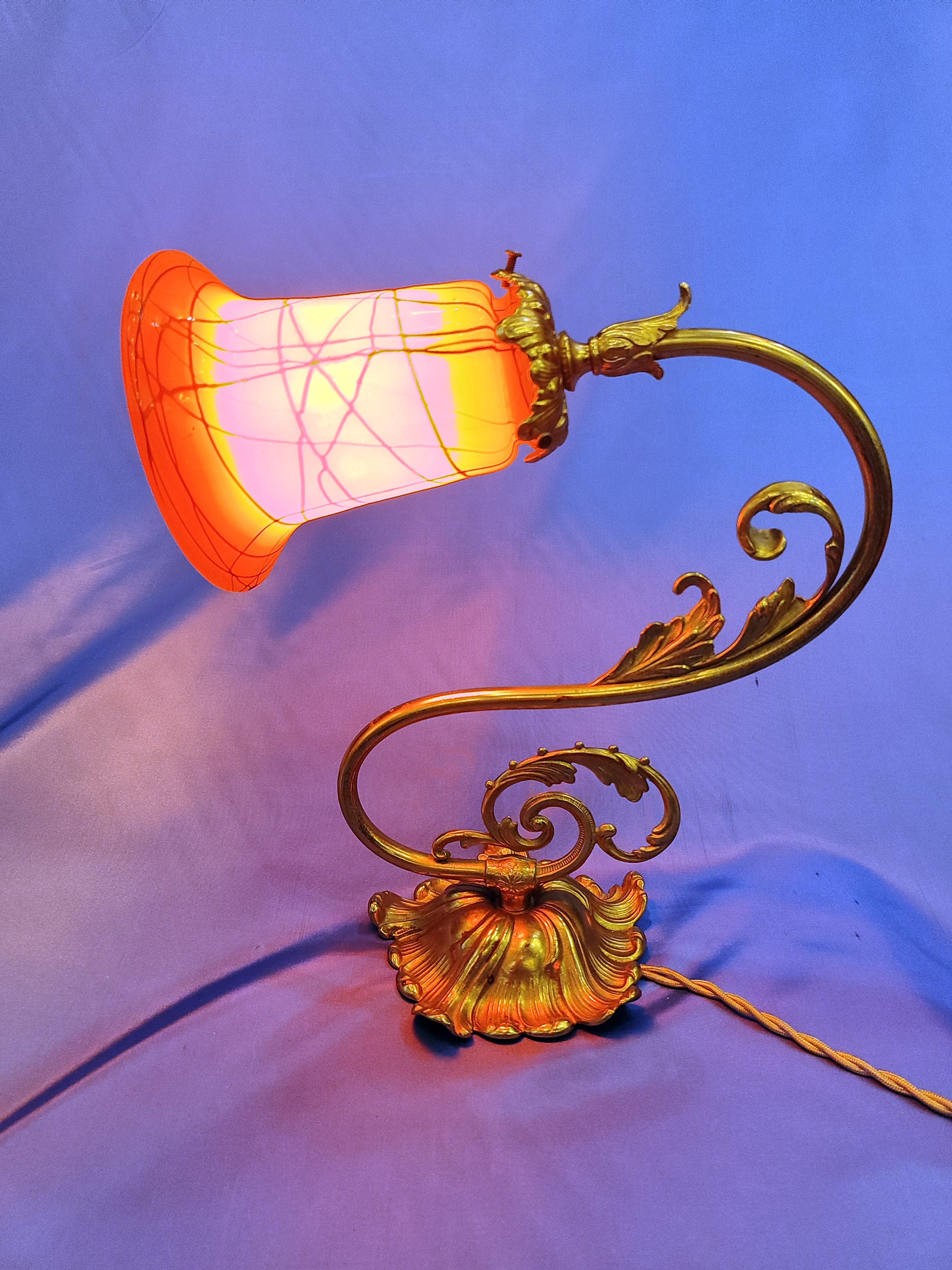Loetz lamp deals