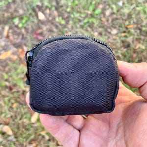 Travel Spice Kit: 6 Glass Bottles in Black Nylon Pouch