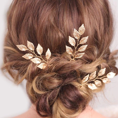Minimalist and Delicate Gold Leaves Bridal Hair Pins Etsy