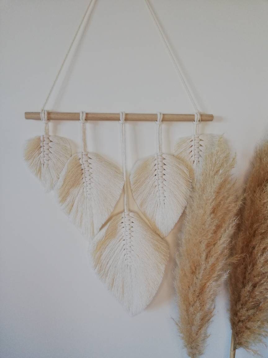 Suspension Murale Feuille en Macramé