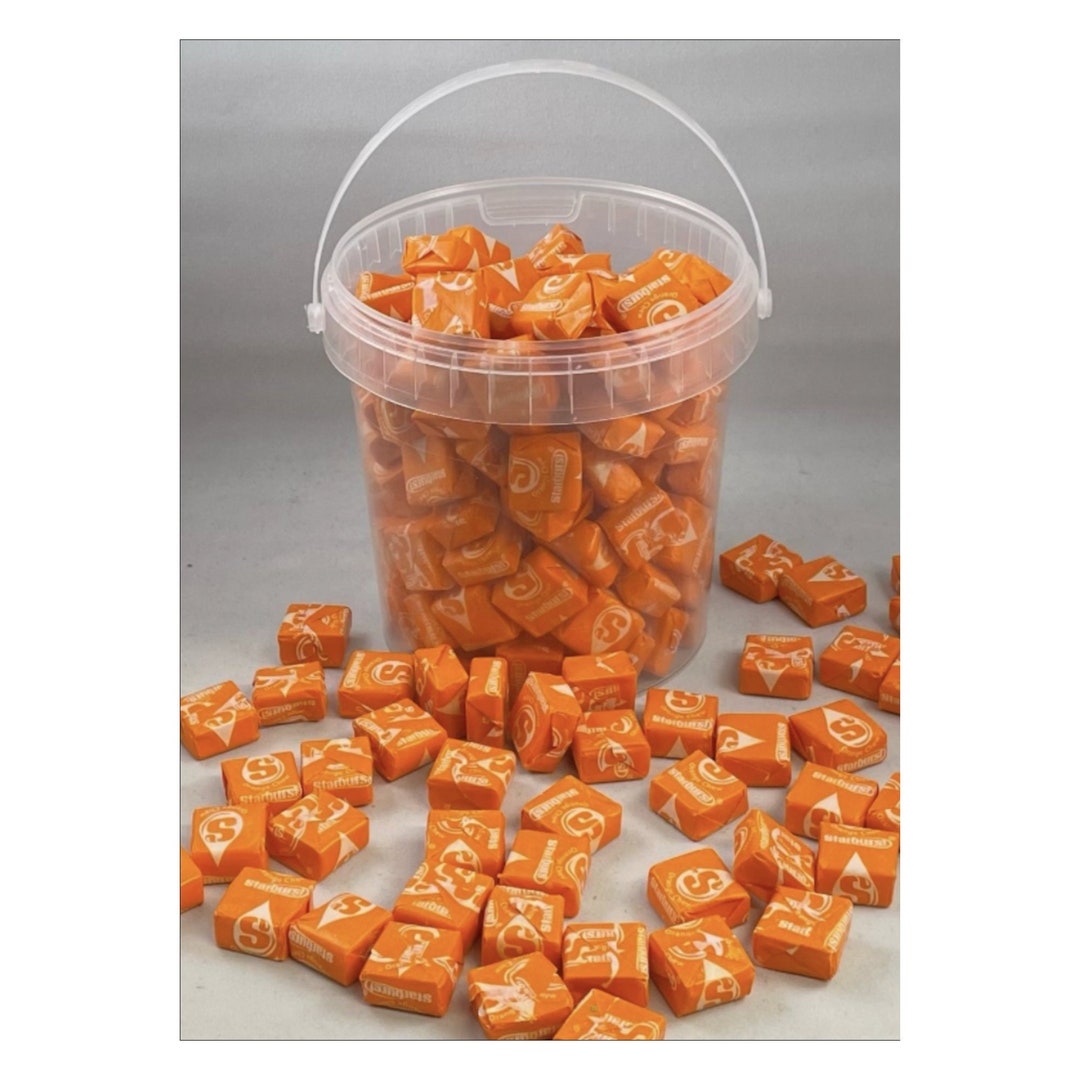 Starburst Original Sweets ORANGE Flavour Bucket Handle 150 Sweets