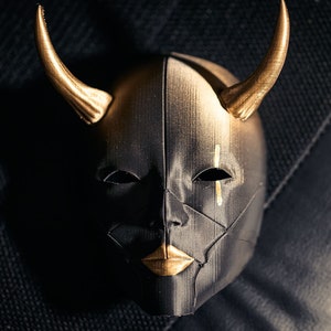 3D Printed Hannya Mask: Japanese Samurai Oni Mask, Black & Gold