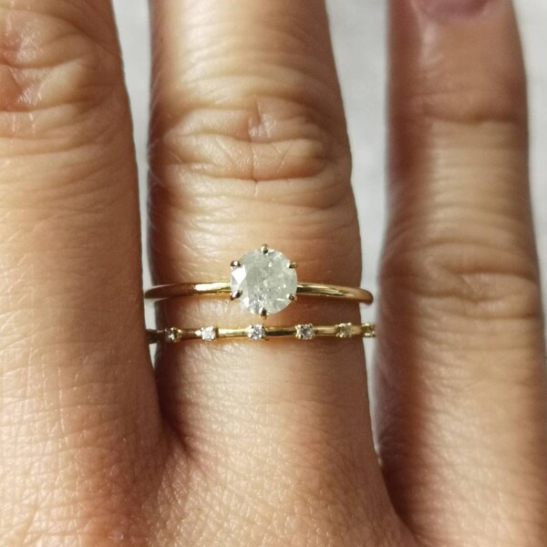18k/ 14k Solid Gold Delicate Engagement ring set. Vintage style engagement ring paired with a dainty wedding band. Ethical engagement ring