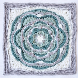 Kelsi Square Crochet Pattern - Flower Granny Square - with BONUS Madison Join & Border Crochet Pattern