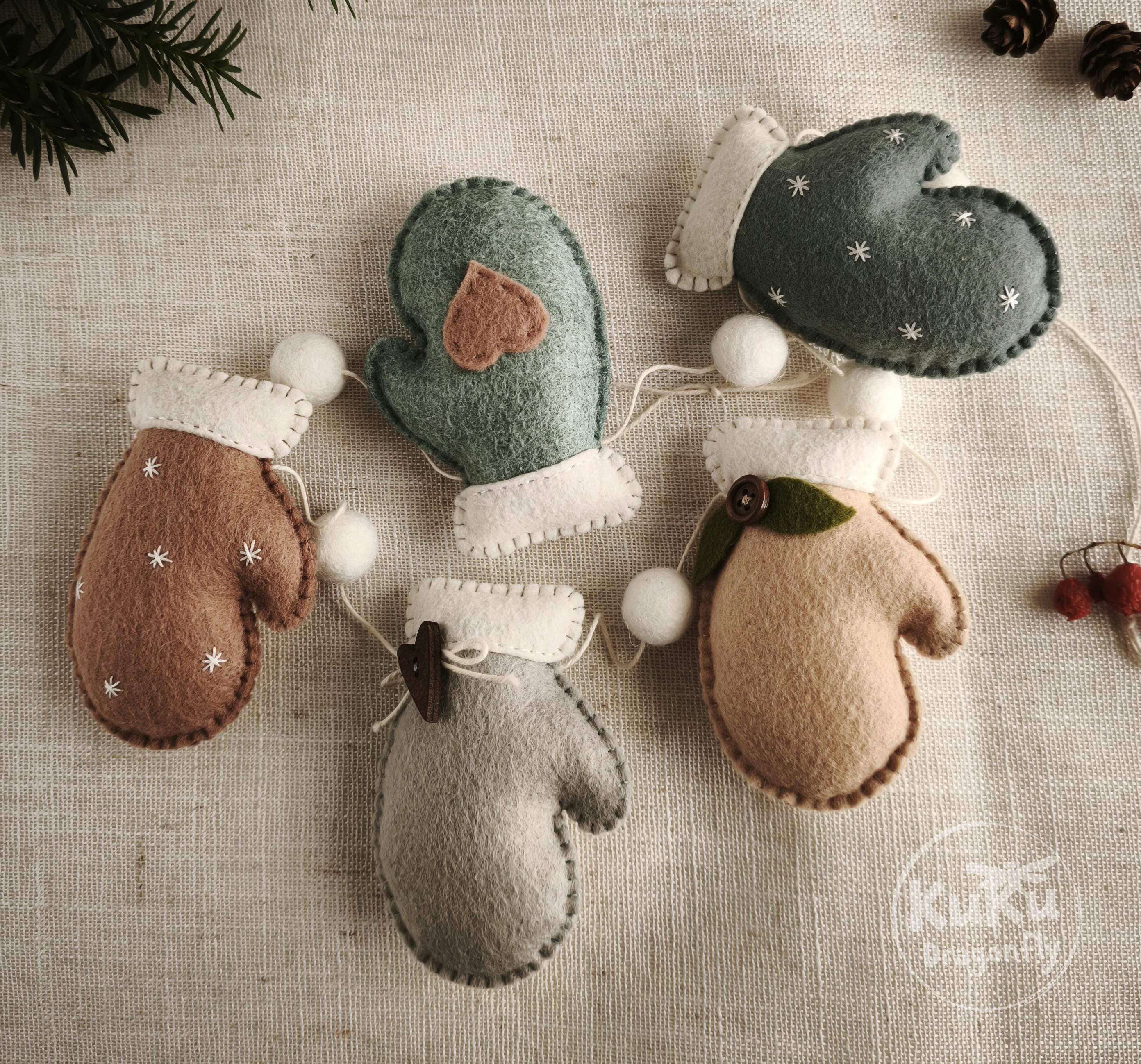 35 Elegant Christmas Hallway and Entryway Decorations 15 Christmas mittens felt garland. Handmade farmhouse style decoration.