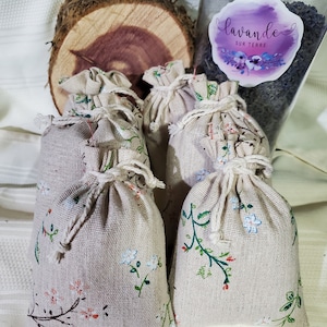 Lavender Sachets for Drawers and Closets: 20 Lavender Bags with Dried  Lavender Flowers – Closet Freshener, Closet Scent – Lavender Sachet Bags  Lavodia