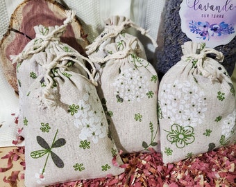5 non-toxic moth-repellent Sachets with cedar +/- lavender, botanical print, Eastern red cedar, sachets for drawers, hostess gift, sachet