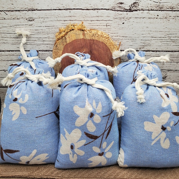 6 Cedar Sachets +/- Lavender, natural moth repellent bags, sachets for drawers and closets,  gift for her,  housewarming gift,  hostess gift