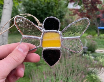 Bumble Bee Glass Window Hanging, Yellow Bee Suncatcher