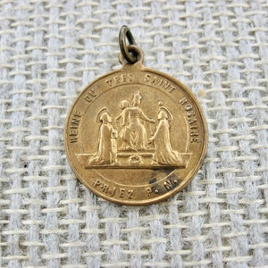 Medal of the Queen of the Most Holy Rosary and the Sacred Heart of Jesus
