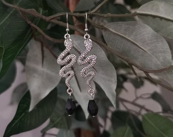 Snake Earrings with Black Crystal Drops / Bohemian Silver Serpent Earrings / Witchy Serpent Earrings / Elegant Party Statement Earrings