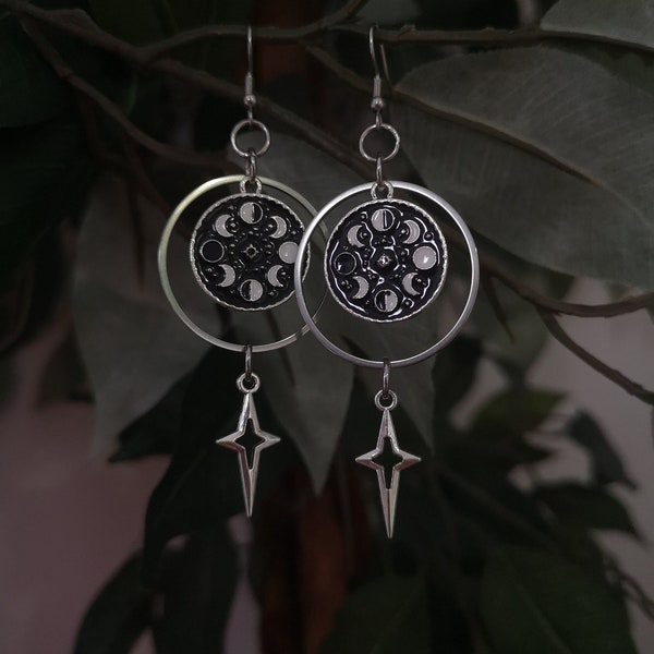 Brincos com Fases da Lua / Brincos Celestiais / Joias com Lua e Estrelas para Bruxa / Brincos Góticos Pretos e Prateados com Lua / Brincos Grunge Y2K