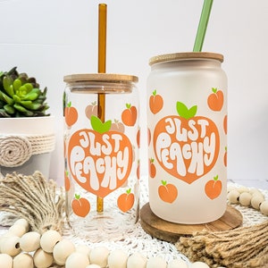 Just Peachy Tumbler, Peach Glass Can, Cute Fruit Glass Cup, Glass Cup Bamboo Lid, Bridal Party Gifts, Trendy Iced Coffee Beer Can Glass