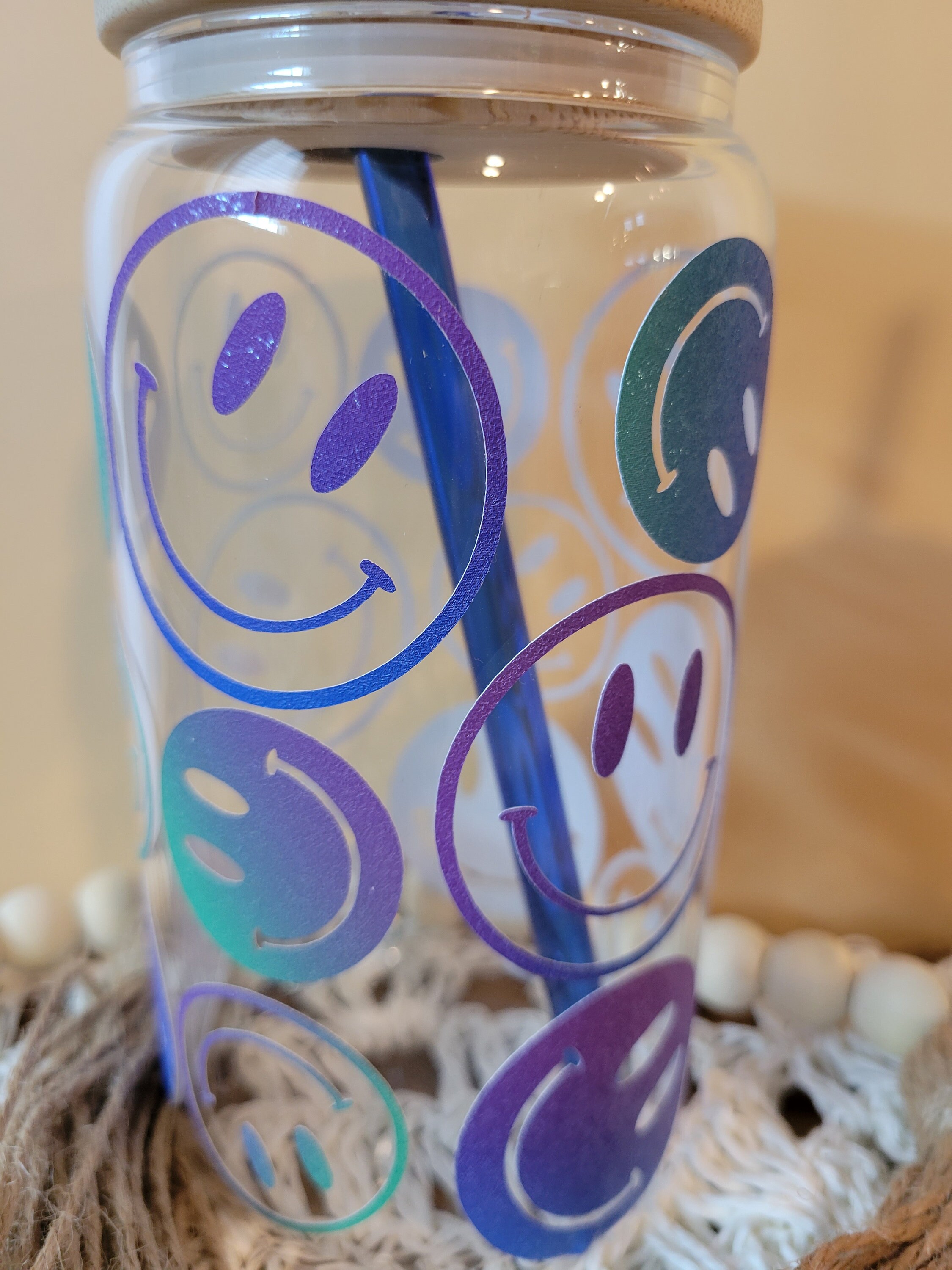 Purple Retro Flower Smiley Face Glass Can Cup with Bamboo Lid and Stra –  Wildly Casual