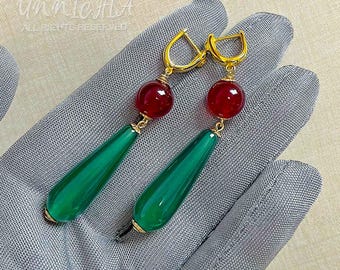 Orecchini Studio Ghibli: orecchini pendenti in agata smeraldo e oro vermeil 18 carati