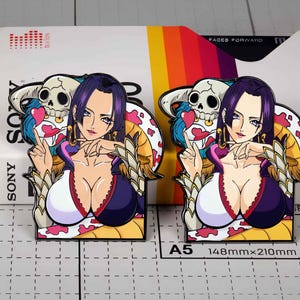 Pirate Empress Boa Hancock Badge, Limited Edition Anime Metal Badge, Anime Collectible Fridge Magnet, Anime Merch Gift for One Piece Fans