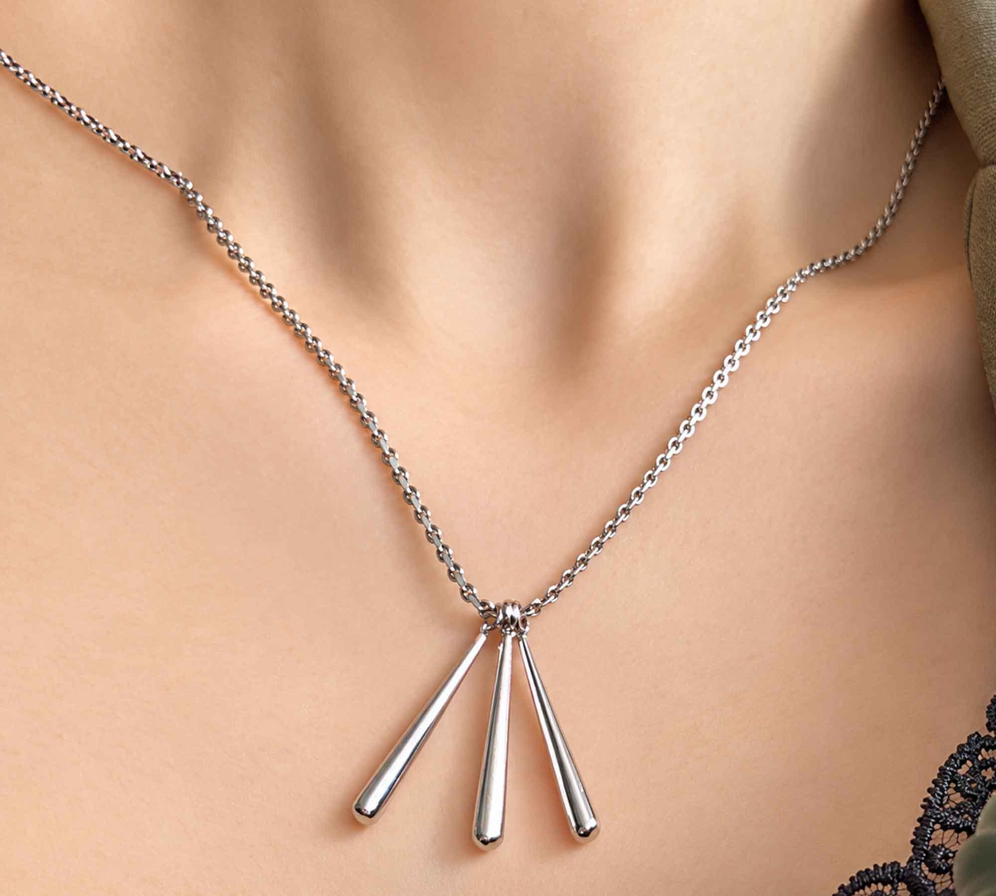 One Piece Zoro Necklace - Etsy
