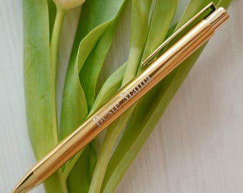 Gold ballpoint pen "Best Mom" with elegant engraving for Mother's Day - Gifts for Moms