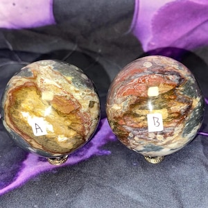 Chalcedony Spheres