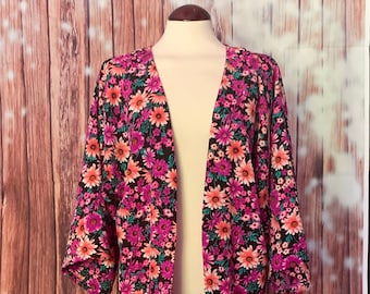 Kimono bohème imprimé de fleurs violettes