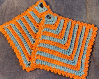 2 Vintage Topflappen Baumwolle hellblau und orange 15 cm
