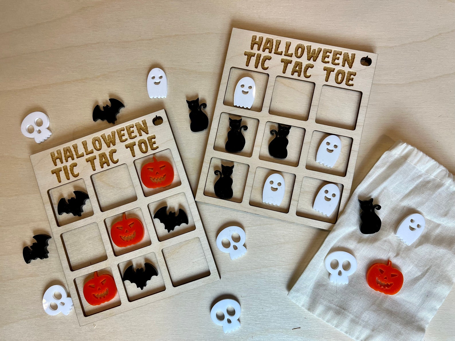 Wooden Halloween Tic Tac Toe Board