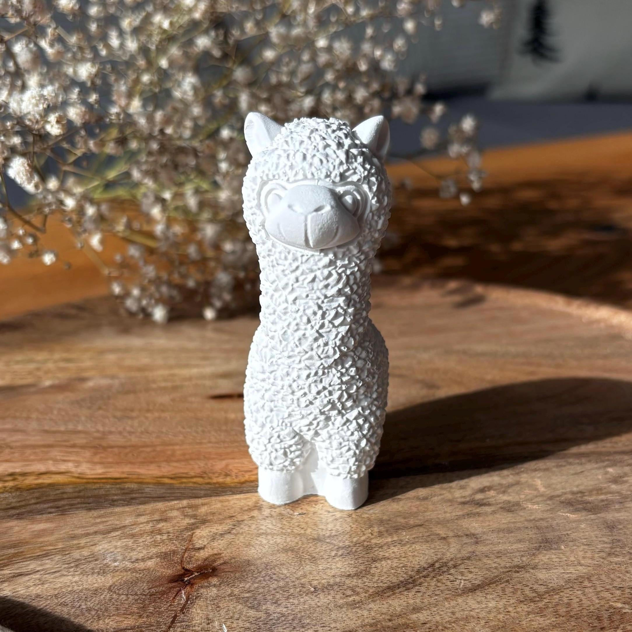 White Llama/alpaca for Decoration • Alpaca Figure • Lama Figure