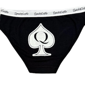 Pik Dame Bikini Panty mit Pik Dame Symbol auf der Rückseite