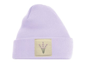 Beanie/hat lavender with different motifs