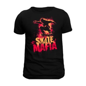 Skate Mafia T-Shirt | Cool Unisex Skater Tee for Streetwear Style, Skater Gift, Urban Skateboarding Graphic Shirt