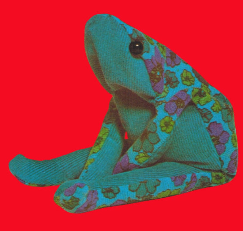 Vintage Rice Filled Frog Pattern, Sewing Pattern, Soft Toy PDF, Stuffed Animal Plush, Digital Download image 2