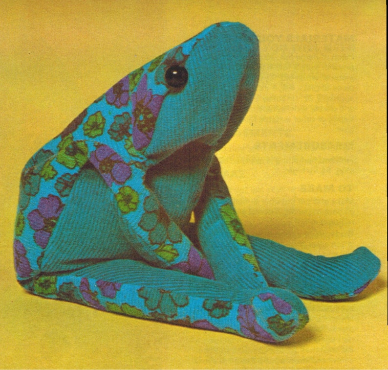 Vintage Rice Filled Frog Pattern, Sewing Pattern, Soft Toy PDF, Stuffed Animal Plush, Digital Download image 1