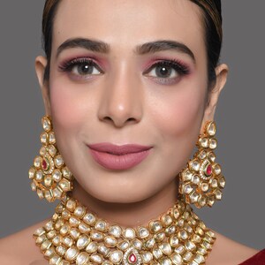 Kundan gold toned royal kundan necklace with earrings, ethnic jewellery set , golden kundan necklace with earrings,kundan necklace