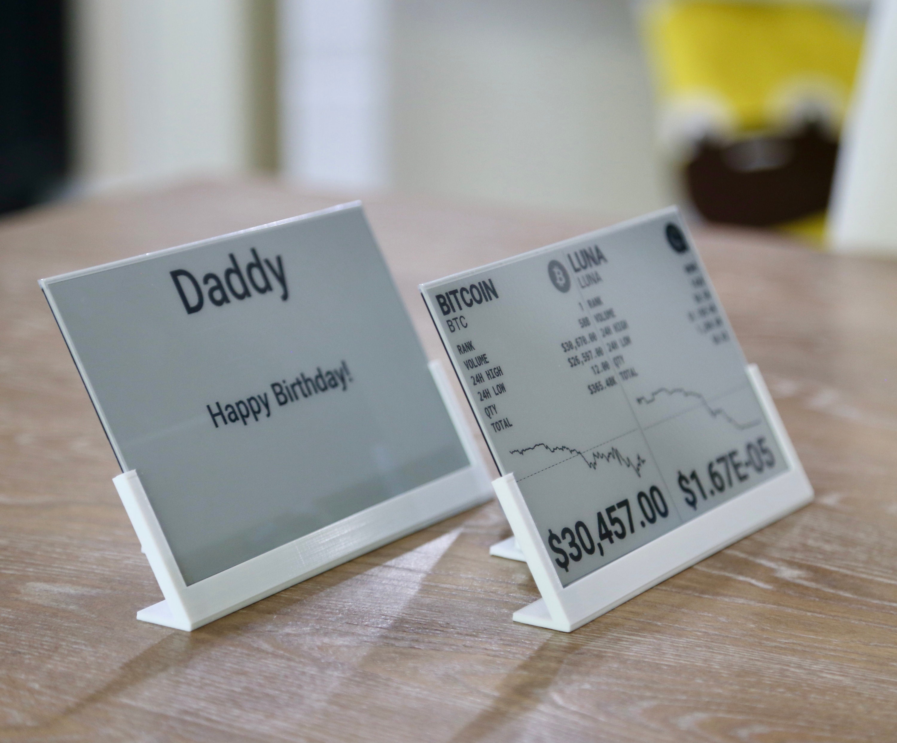 Funcube Epaper Ticker Software Image Only for 7.5 Inch, 3.7 Inch or 2.7