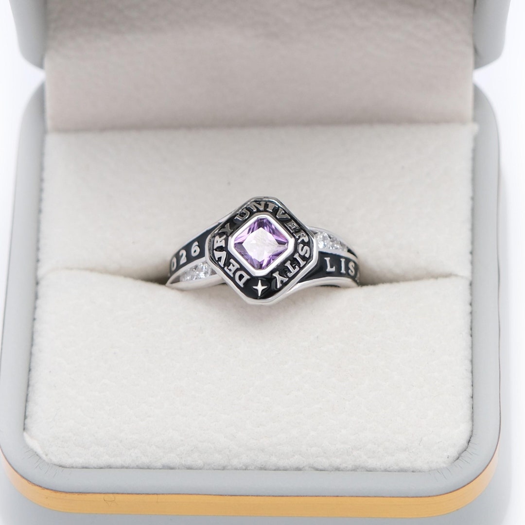 Women's Class Ring Custom Made for High Shcool and College Grads ...