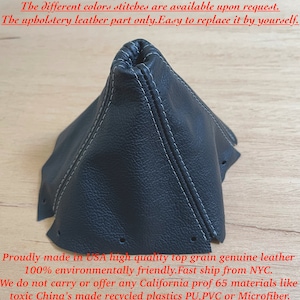 Compatible con Mazda Miata MX5 1989-1997. Funda de palanca de cambios de cuero genuino negro con costuras superiores grises (solo parte de cuero). Fabricada por AAAUPHOLSTER.com.